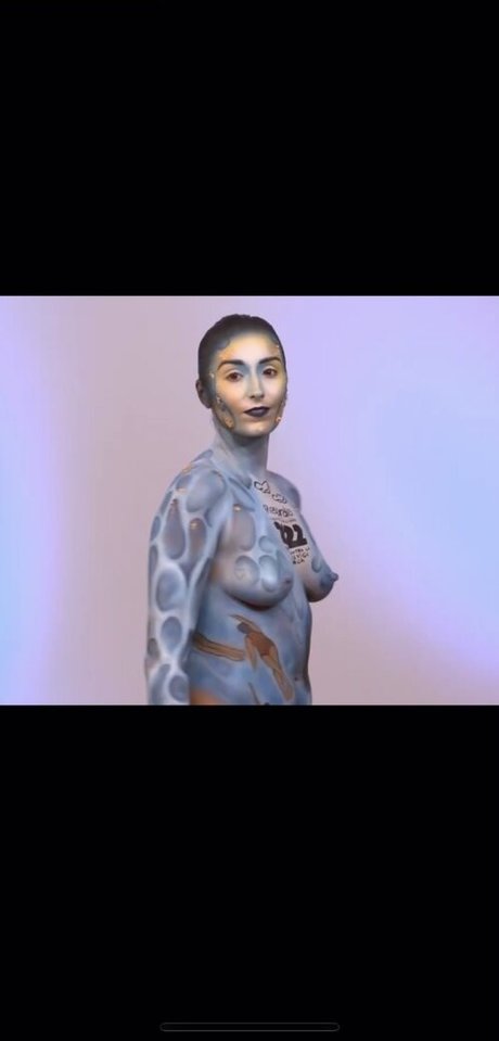 Maria Fontanals Coll アダルトモデル 写真