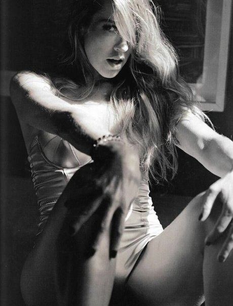 Luana Piovani 完璧なモデル 画像