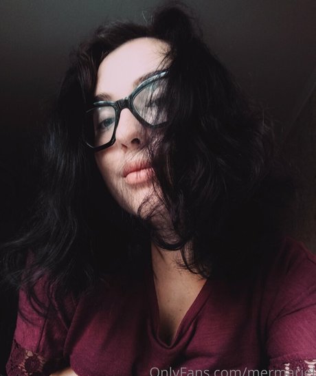 パンスト熟女OnlyFans エロチック 写真