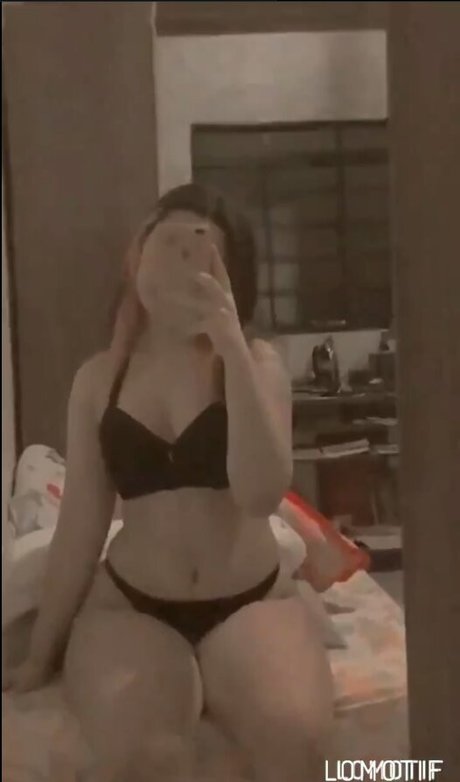 Capcut E Lomotif セックススター アーカイブ