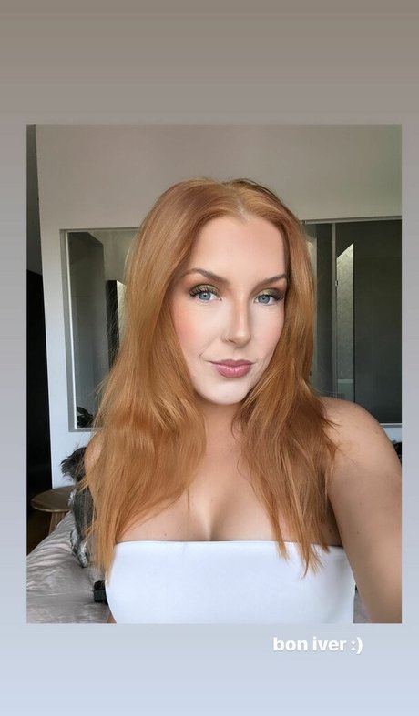 POVティーンOnlyFans ヌード 画像