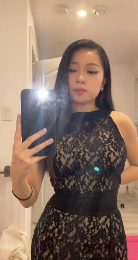 小さなお尻のOnlyFans 無料ポルノ 写真