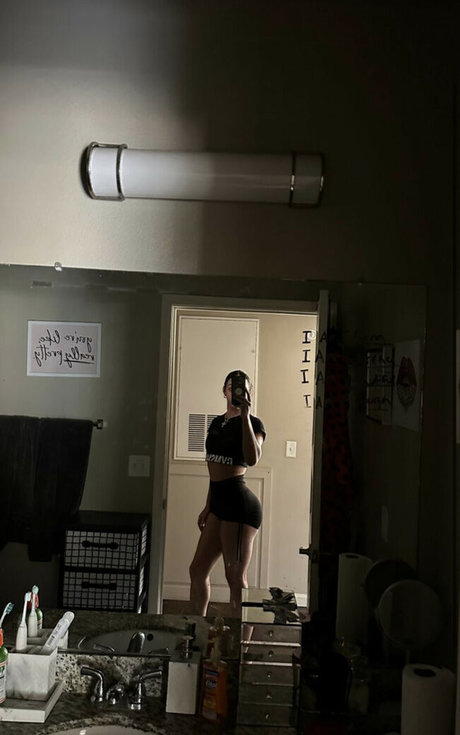 Tori Ortiz ポルノスター アダルト 写真