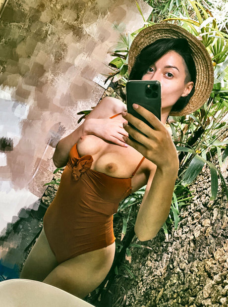 dorasexplorer 美しいモデル 写真