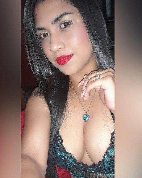 Noddii セックス女優 画像