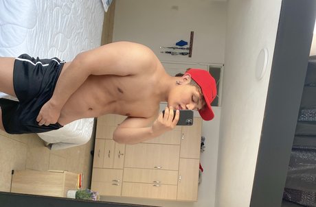Oswaldo アートモデル 写真