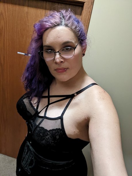 Invasive Thot かわいいスター 写真