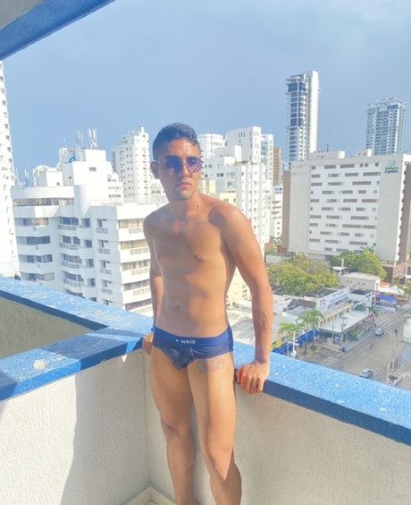 Rafael A Ditta ホット女優 写真