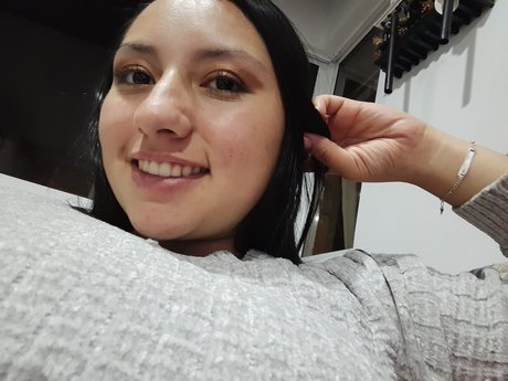 Maria Pinzon HDスター 画像