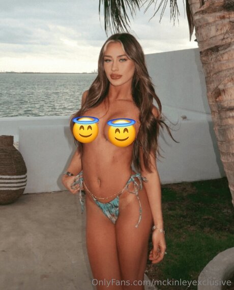 McKinley Richardson 無料モデル 写真