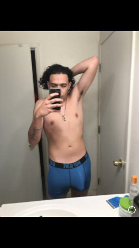 Malakias Mendoza ホットなモデル 写真