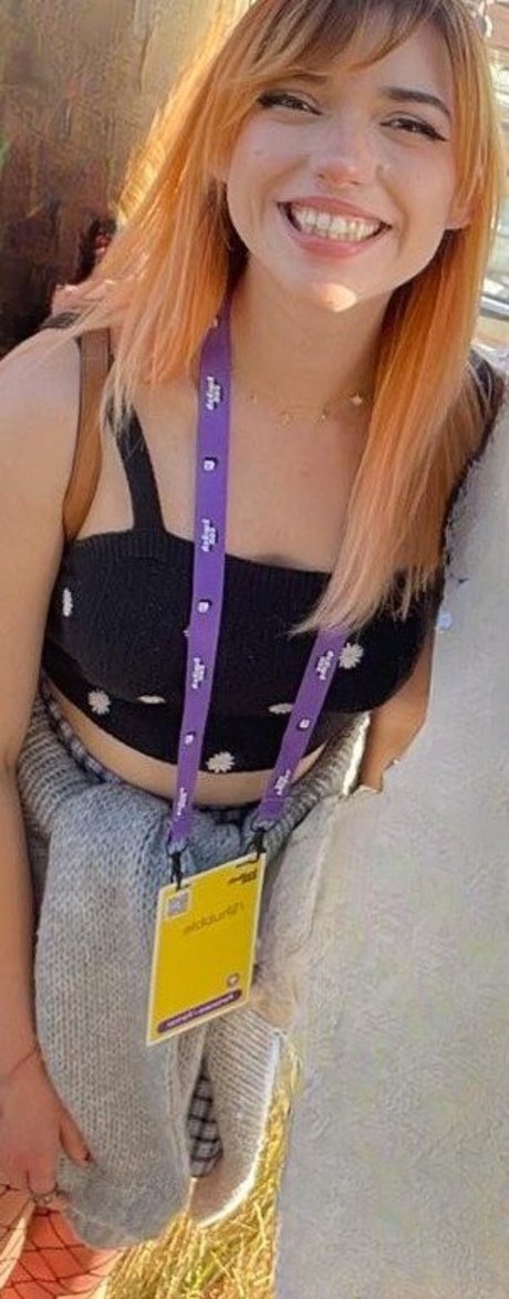 shelbygraces セクシーなポルノスター 画像