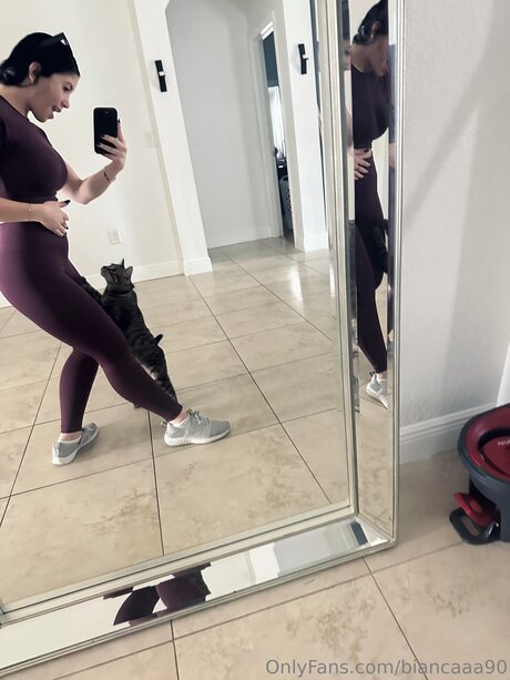 biancaaa90 HDモデル 画像