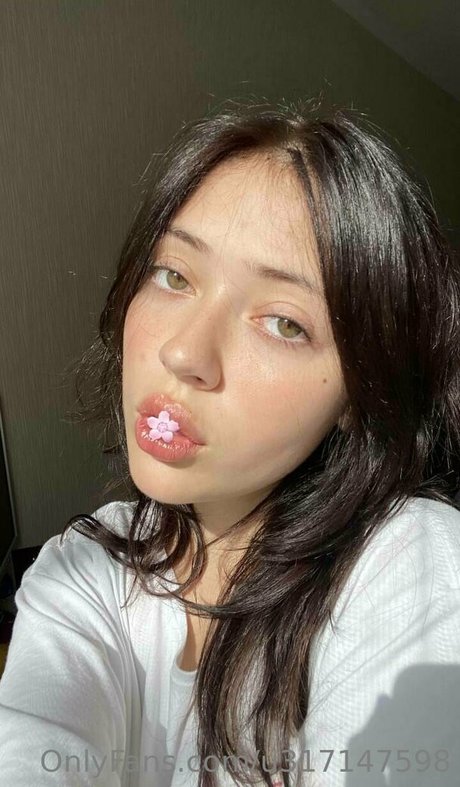 elliemooree ホットなスター 写真