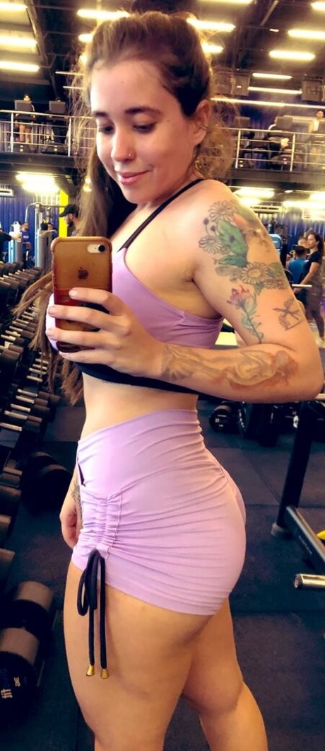 Gabriela Couto ポルノスター 裸 写真