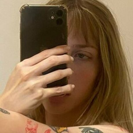 Jaeldrza セックス女優 写真