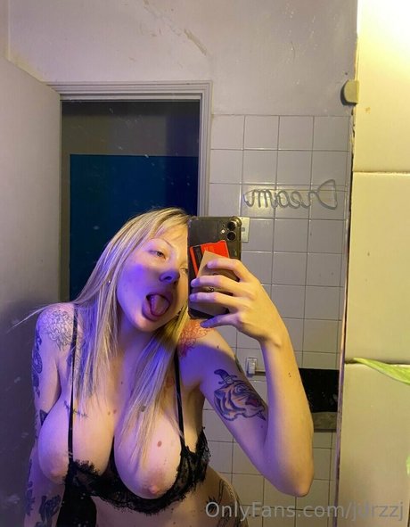 Jaeldrza 独占女優 写真