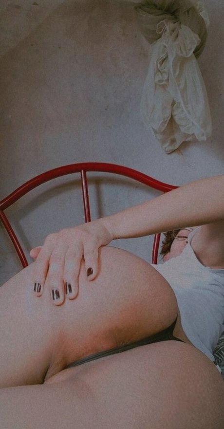 Lana Santhos ポルノスター パーフェクト 写真