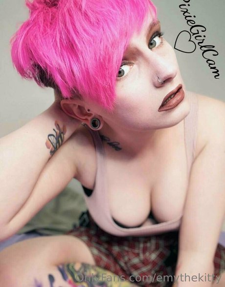 emythekitty セクシーなスター 写真