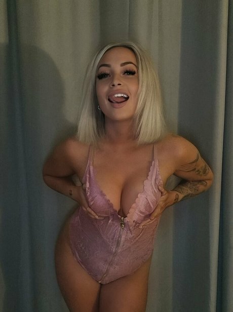 blondeeexo 無料スター 写真