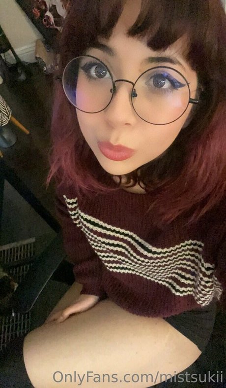 Mistsukii ホット女優 写真