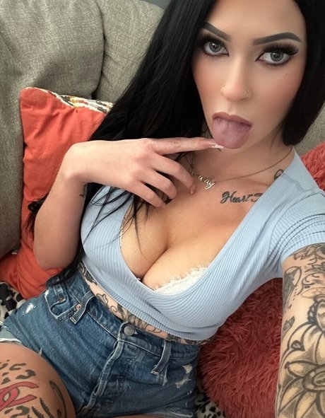 Carleebinx 高品質モデル 写真