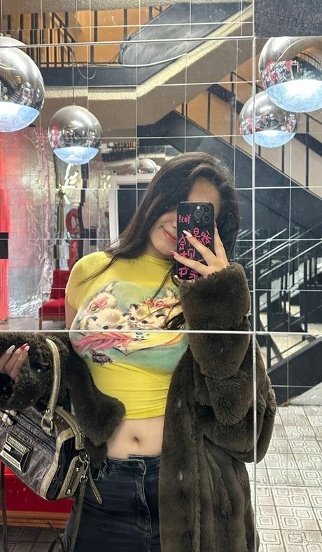 Vicki Mranrr セックスポルノスター 画像
