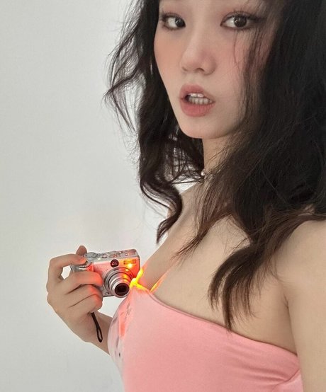 Vicki Mranrr セックスモデル ギャラリー