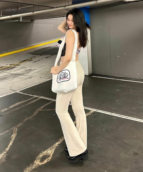 Vicki Mranrr ポルノスター エロティック 写真