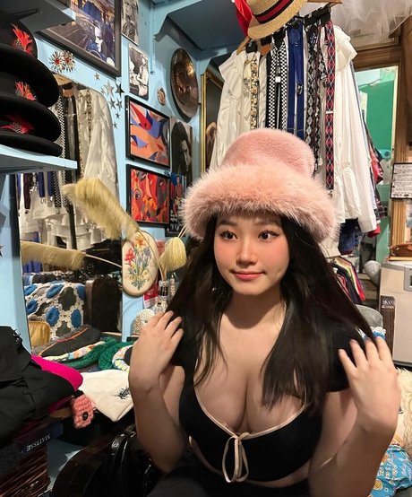 JOIアジアンOnlyFans 可愛い ギャラリー