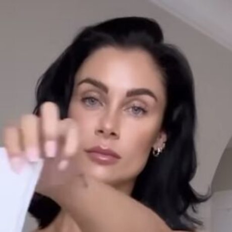 Cally Jane Beech ポルノスター ギャラリー
