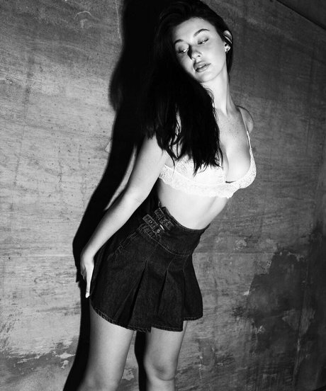 Sarah Waddles ポルノスター 写真