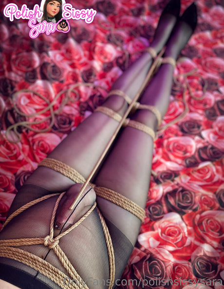 polishsissysara ポルノスター ヌード 写真