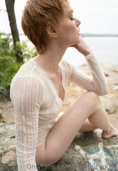 thepuritypixel ヌード女優 写真