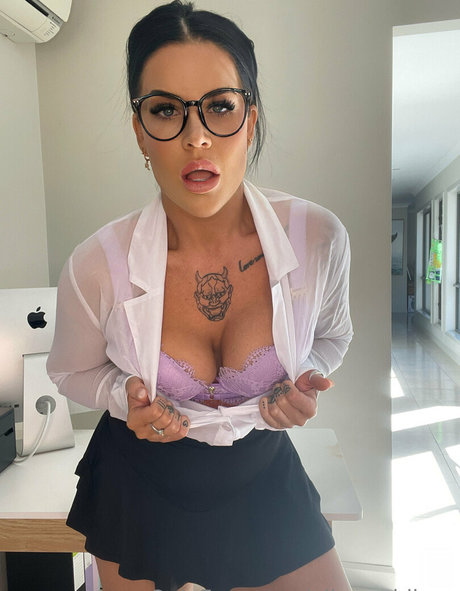 ellamaddison エロティックなスター 画像