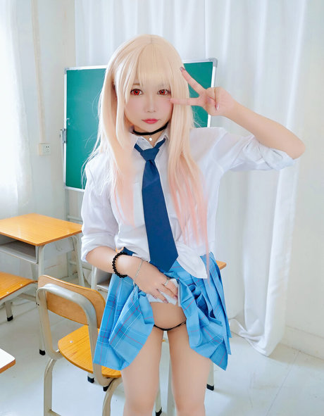 Kizami 美しいポルノスター 写真