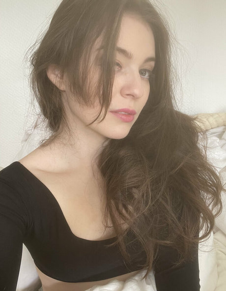 nataschasophiaafree スター ヌード 写真