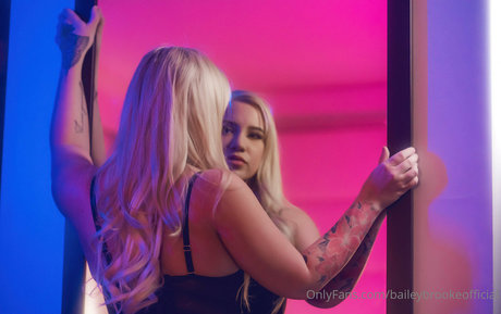 baileybrookeofficial ポルノスター HD ギャラリー