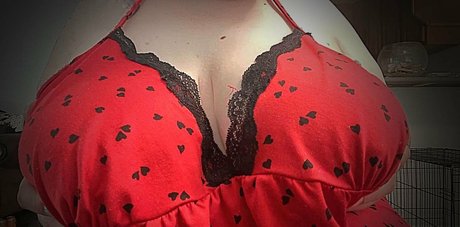 nikkiijayy 独占女優 写真