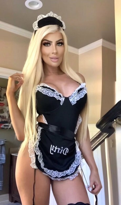 alexandrabunnyxo ホット女優 写真