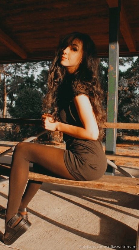 ダブル手コキ OnlyFans アート裸 写真