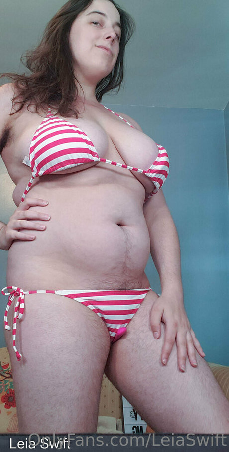 leiaswift 高品質女優 写真