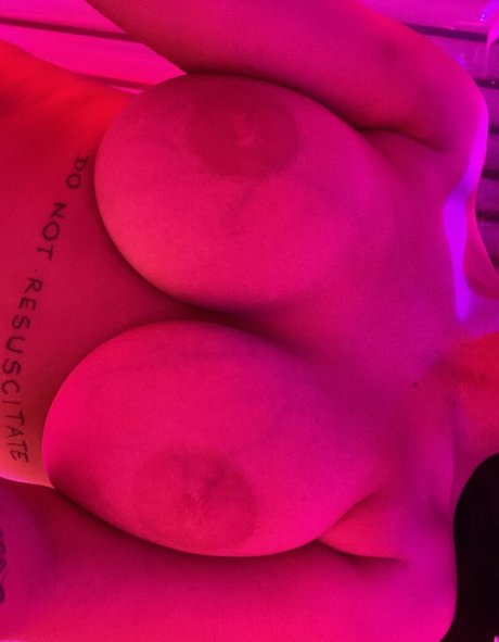 jazvip ポルノスター パーフェクト 写真