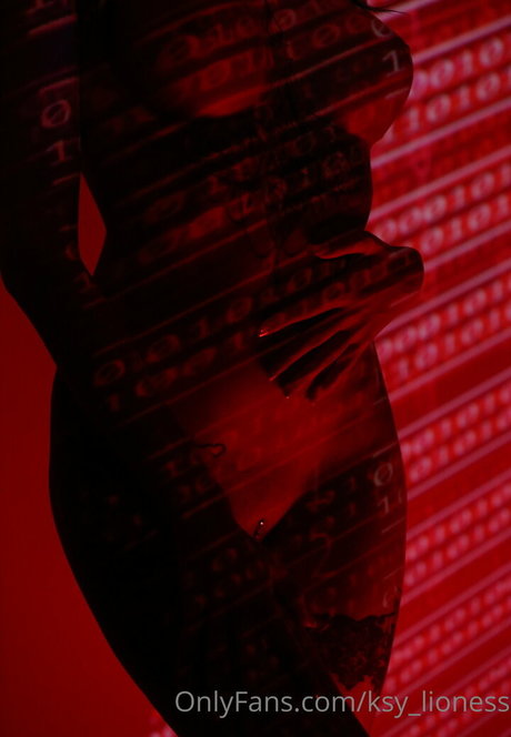 ksy lioness ポルノスター HD 写真