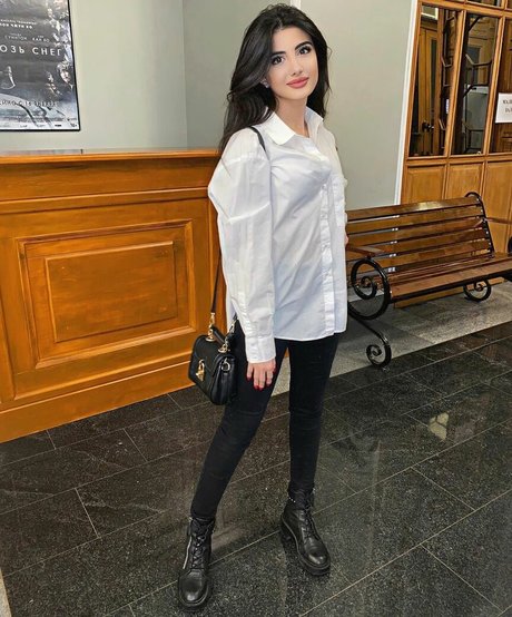 Sabina Agaeva Ahmed 可愛い女優 写真
