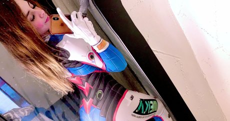 Jezzylush ホットなモデル 写真