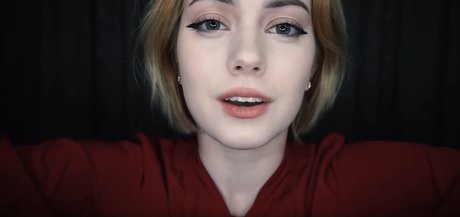 Bilochka ASMR HD女優 写真