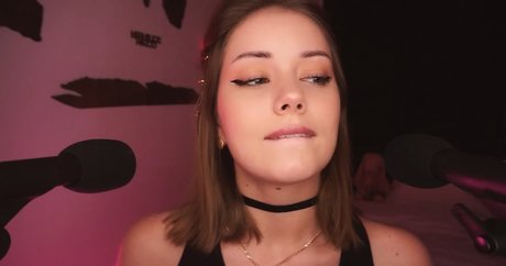 Bilochka ASMR XXXモデル 画像