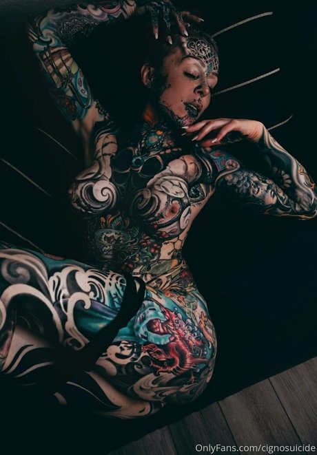 cignosuicide 美しい女優 アーカイブ