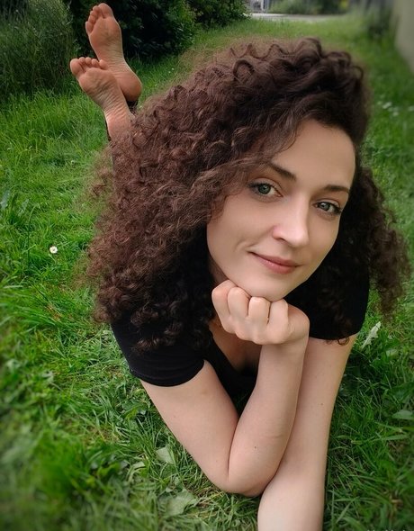 msdidi k アート女優 写真